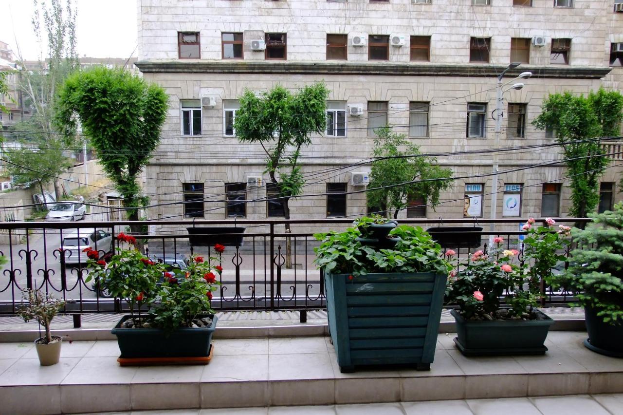 Yerevan Center Apartment 5A Екстер'єр фото