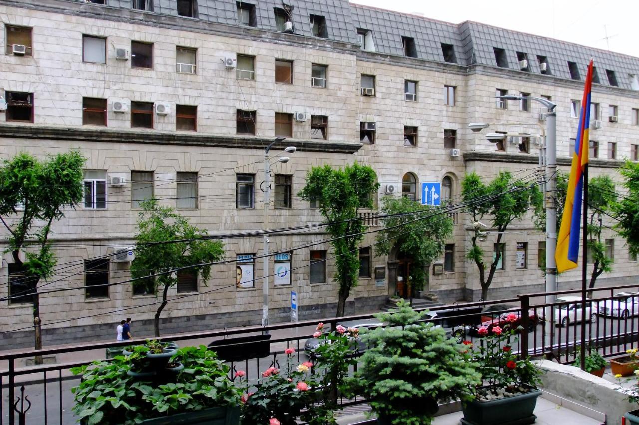 Yerevan Center Apartment 5A Екстер'єр фото